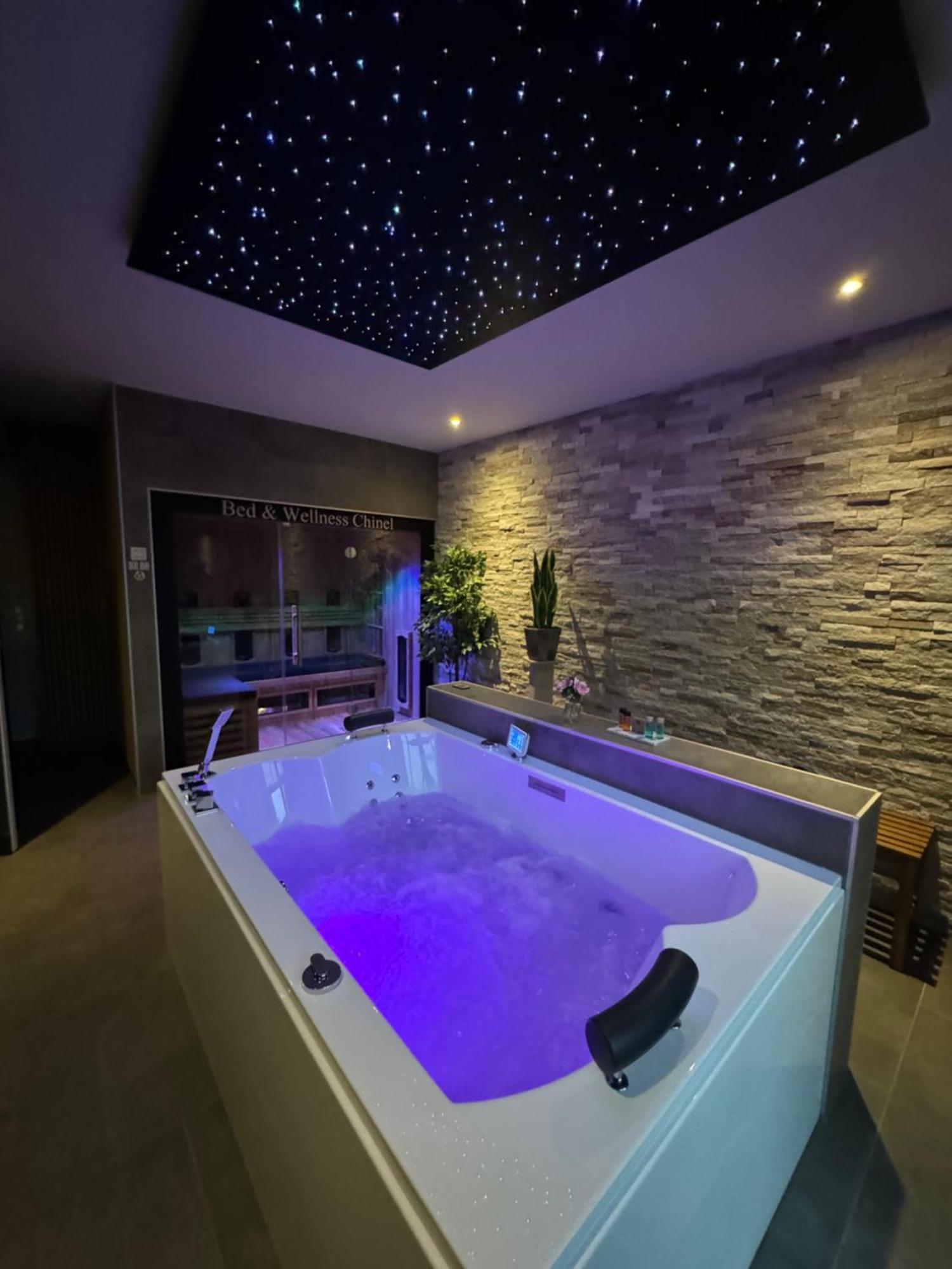 신트 아날란트 Bed & Wellness Chinel Luxe Vakantiehuis Met Sauna'S En Bubbelbad 아파트 외부 사진